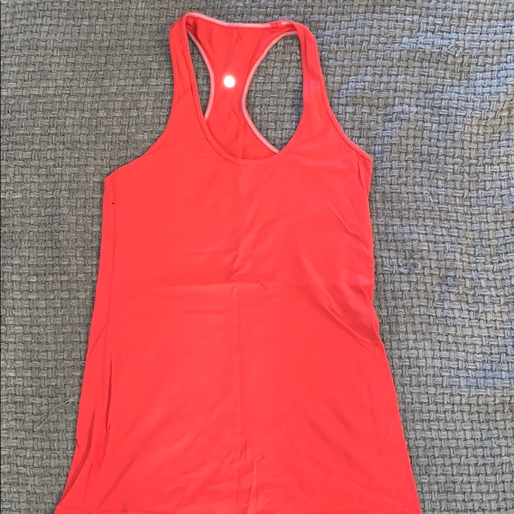 Reversible lululemon tank!